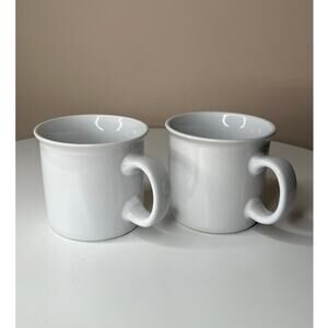 UNMARKED Dansk Cafe(?) Mugs Set of 2  Ceramic Coffee Cups Wide Handle 4" Modern